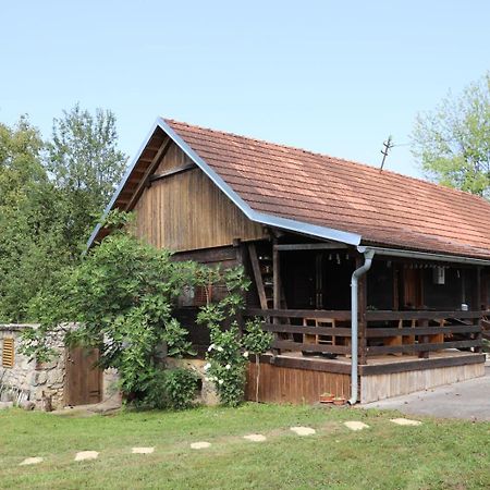 Willa Wooden House Mali Vrh Kamanje Zewnętrze zdjęcie